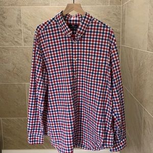 Vineyard vines classic fit tucker shirt